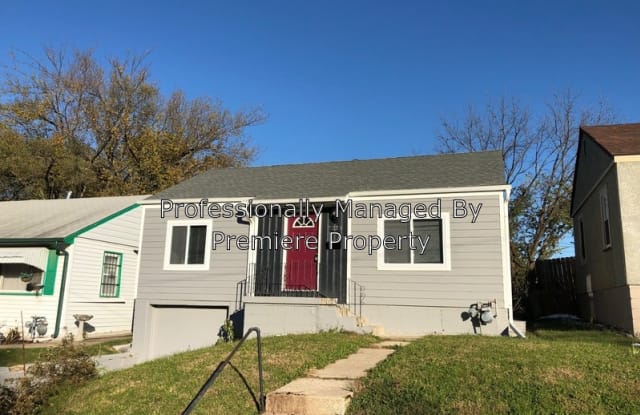 5225 Wabash Ave - 5225 Wabash Avenue, Kansas City, MO 64130