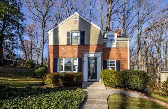 1308 Tracy Place - 1308 Tracy Place, Falls Church, VA 22046