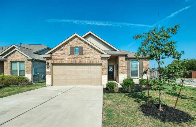 Gorgeous 3/2/2 one story! photos photos