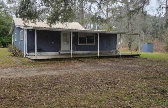 Spacious Country Living photos photos