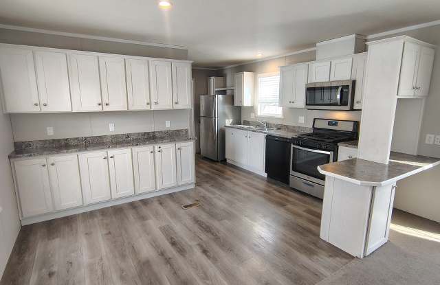 5222 Rhine - 5222 Rhine Drive, Genesee County, MI 48507 5222 Rhine - 5222 Rhine Drive, Genesee County, MI 48507