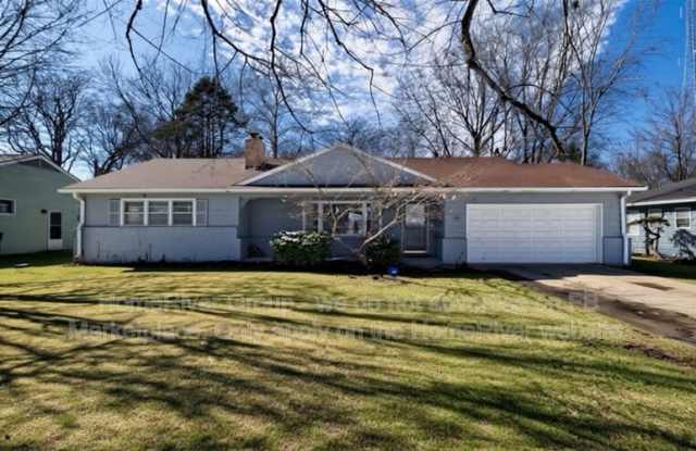 7634 Charlotte St photos photos