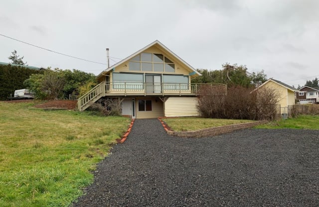 5181 NE Cedar Lane - 5181 Northeast Cedar Lane, Hansville, WA 98340