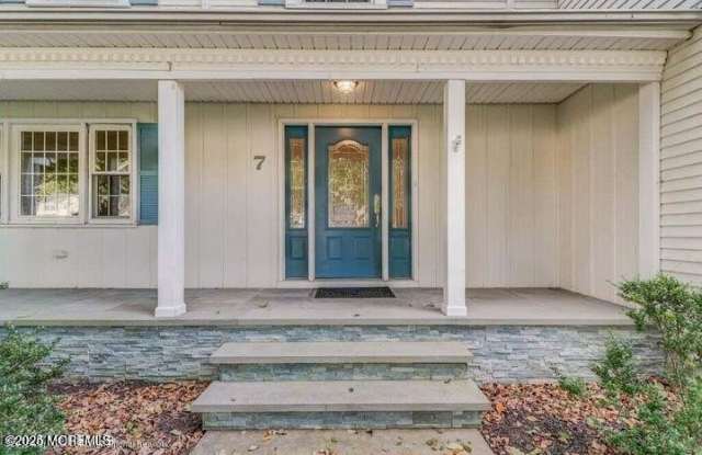 7 Woods Road Gallery 2