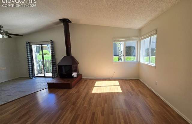 4628 Excalibur Court Gallery 3