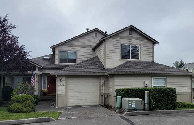 Silverdale Townhome In Beautiful Summerwind HOA - 9758 Ebbtide Lane Northwest, Silverdale, WA 98383