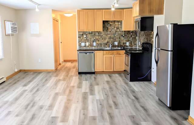 250 West Fuller Avenue - 10 Gallery 4