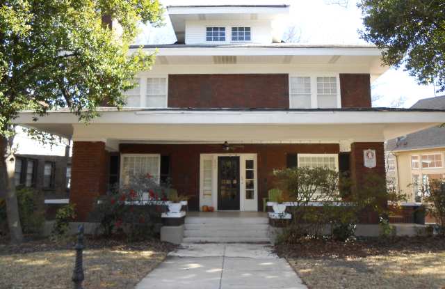2709 Hanover Circle photos photos