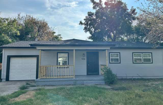 COMPLETELY REMODELED HOME!!! - 2807 Northwest 26th Street, Lawton, OK 73505