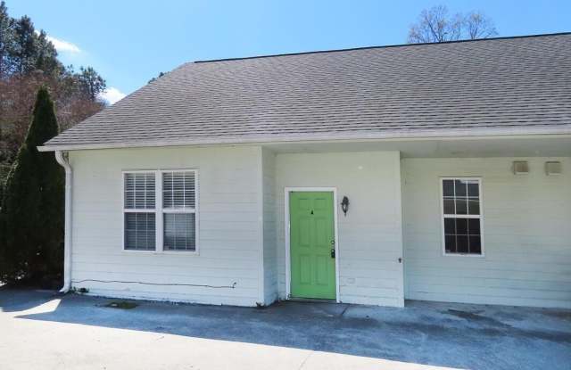 702 Sykes Street unit: A - 702 Sykes Street, Chapel Hill, NC 27516