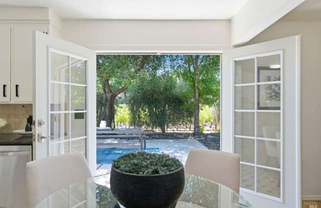 1121 Valley View Street Gallery 1