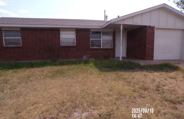 Great home close to Voch-tech, southwestern hospital and walmart market photos photos