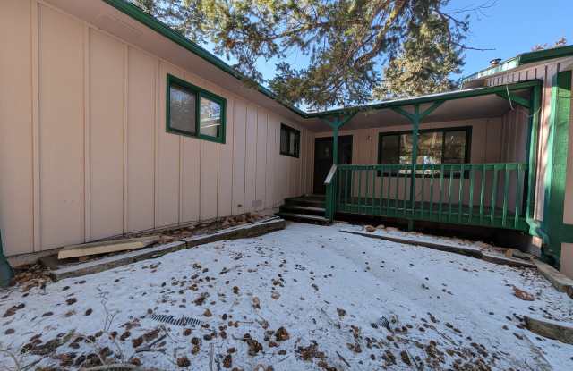 1015 Edge Hill Dr. photos photos