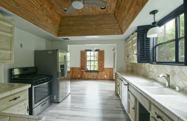 9936 Durant Drive photos photos