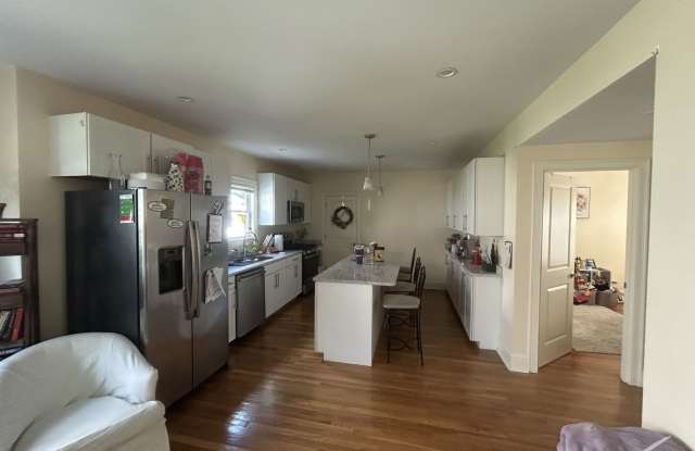 Gem of a 3-bed in Brighton Avail 9/1 photos photos Gem of a 3-bed in Brighton Avail 9/1 photos photos
