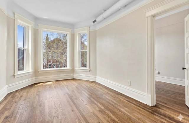3751 N Clifton Avenue Gallery 4