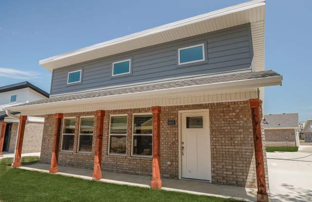 Cozy 2 bedroom 2 bath home! photos photos