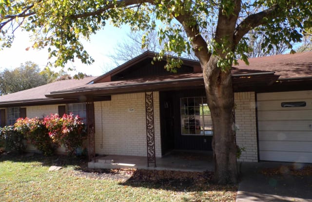704 N Hill - 704 North Hill Street, Burnet, TX 78611