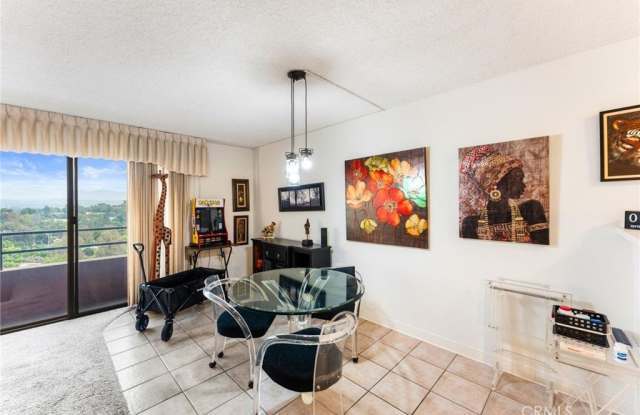 24055 Paseo Del Lago Gallery 4