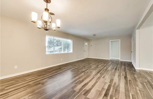 5528 Westcreek Drive Gallery 4