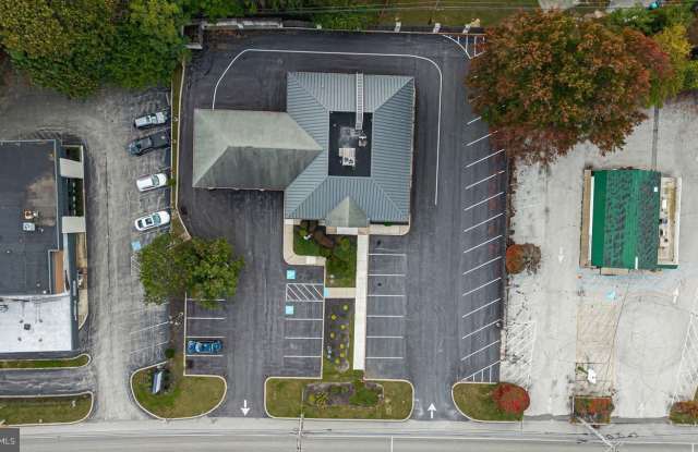 414 W LANCASTER Avenue Gallery 3