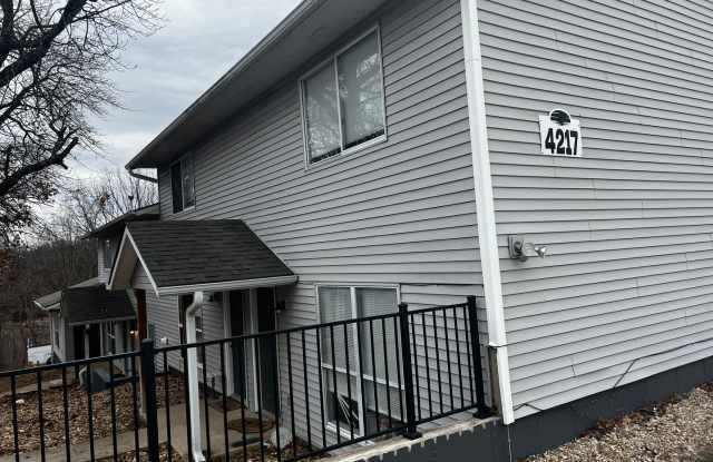 1 Bedroom 1 Bathroom Apartment Gallery 1