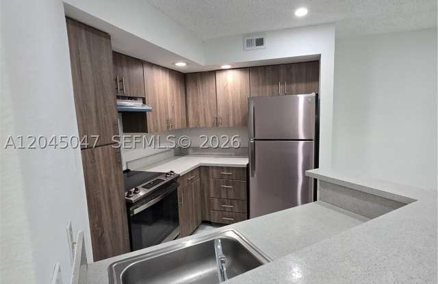 595 Vista Isles Dr Gallery 3