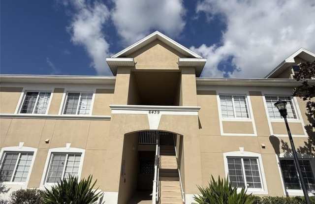 6439 CYPRESSDALE Drive Gallery 1