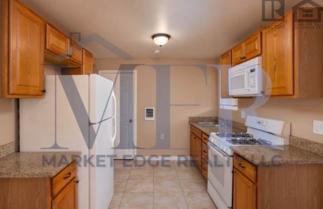 2501 West Belmont Avenue photos photos