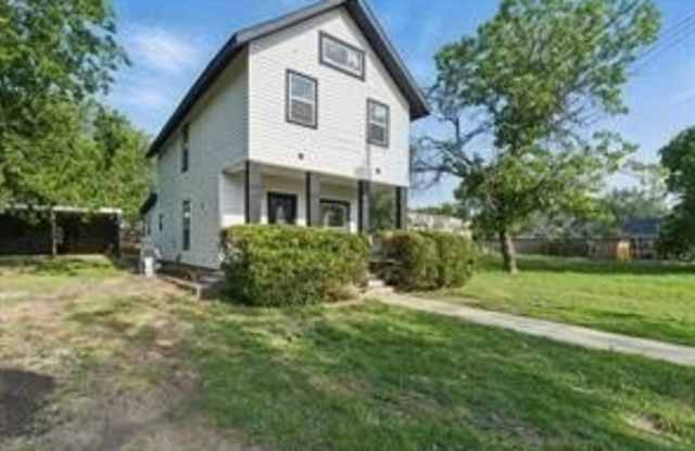 903 N Miller photos photos