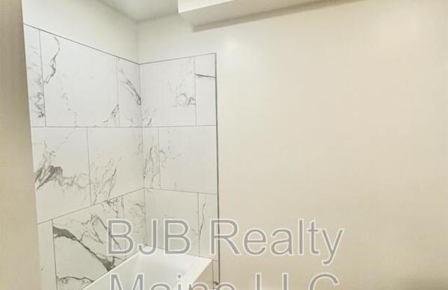 156 Woodford St., Apt. 1 photos photos