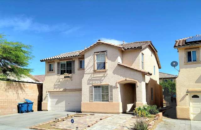 8344 Golden Cypress Ave - 3 bedrooms , 2.5 bathrooms, 1957 SQFT Gallery 3