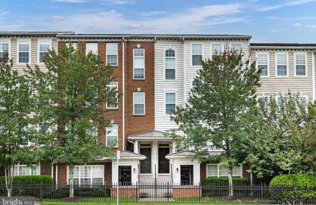 14213-A SAINT GERMAIN Drive unit: 23 photos photos