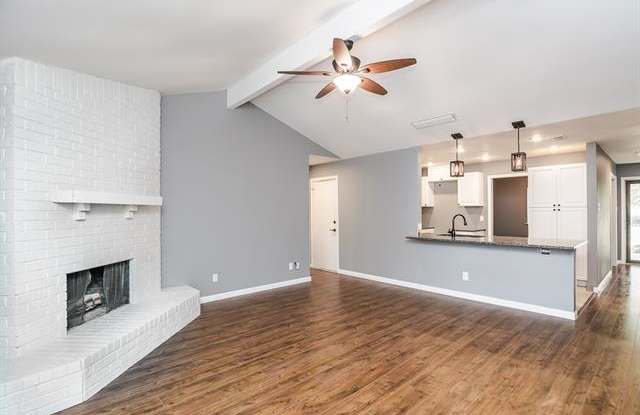 1627 Roundrock Trail Gallery 3