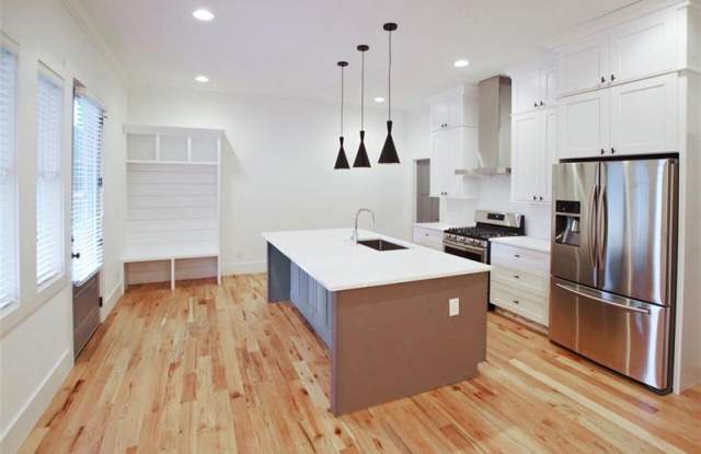 1085 Wylie Street SE Gallery 2