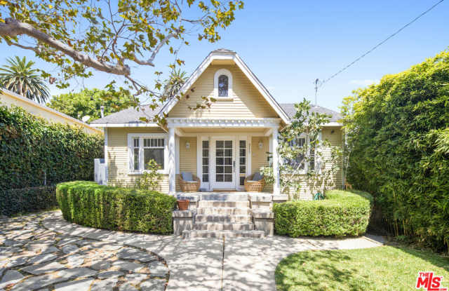 511 Marine Street photos photos
