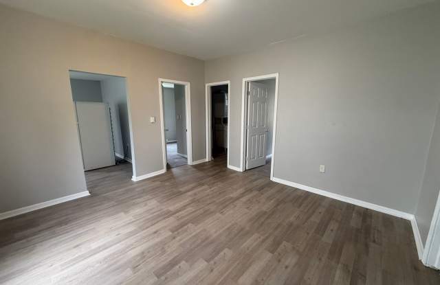 Remodeled* 3 bed 1 bath home! Gallery 3