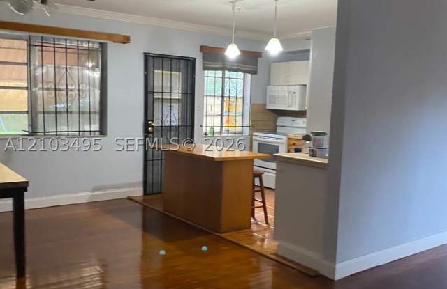 14425 Garden Dr Gallery 1