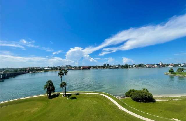 7862 SAILBOAT KEY BLVD S Gallery 3