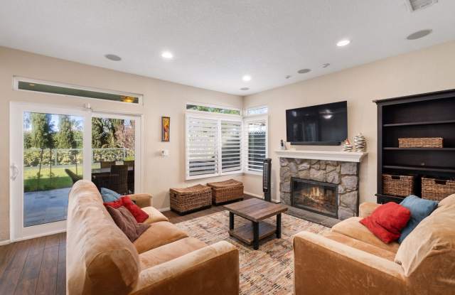 Amazing 4 Bedroom Furnished Home in Trabuco Canyon! photos photos
