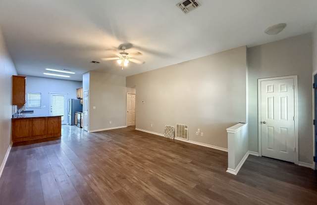 3020 Pine Valley Drive Gallery 2