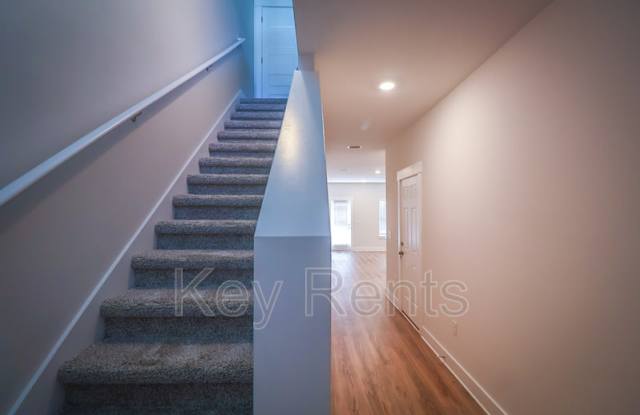 1646 Iroquois Ct. Gallery 2