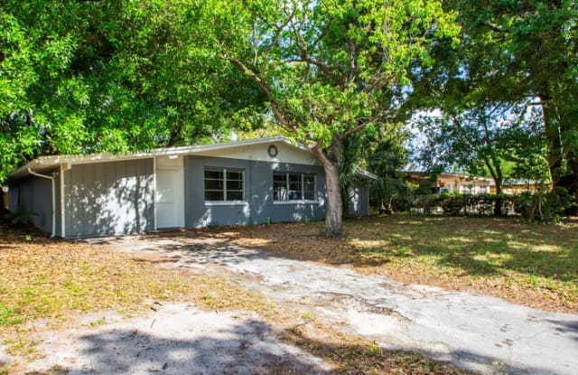 1386 Clematis Lane - 1386 Clematis Lane, Goldenrod, FL 32792