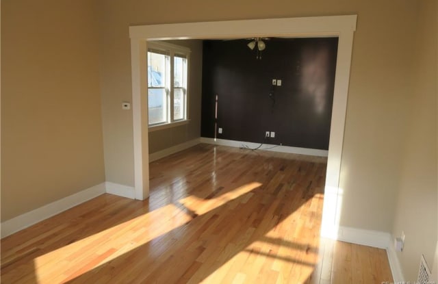 185 Dekalb Avenue - 185 DeKalb Ave, Bridgeport, CT 06607