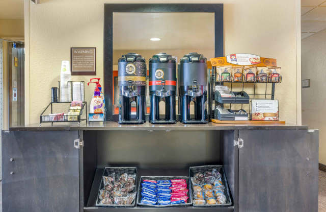 Suites Temecula - Wine Country Gallery 4
