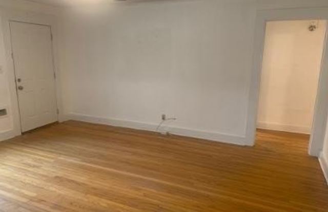 260 Seminole Street Gallery 3