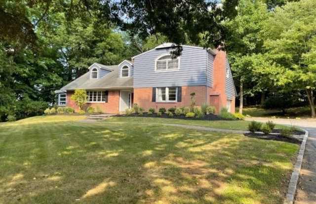 56 Grandview Place - 56 Grandview Place, North Caldwell, NJ 07006 56 Grandview Place - 56 Grandview Place, North Caldwell, NJ 07006