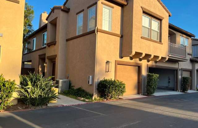 4Bed/2.5Bath Home in the Brisbane complex~ Brisbane photos photos 4Bed/2.5Bath Home in the Brisbane complex~ Brisbane photos photos