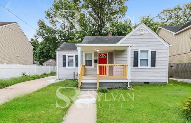 2726 Peronne Avenue photos photos