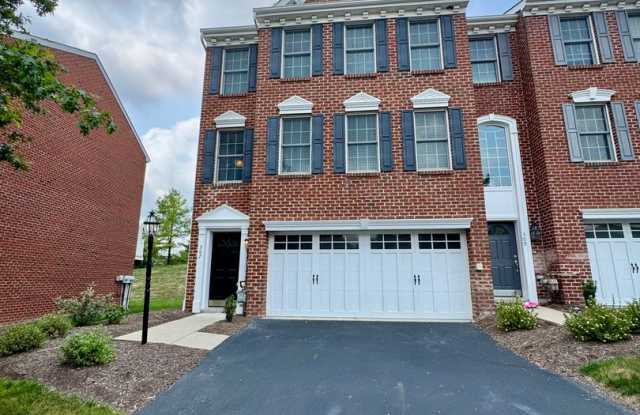 Modern Elegance: Newly Remodeled Home with 2-Car Garage in Wexford, PA photos photos
